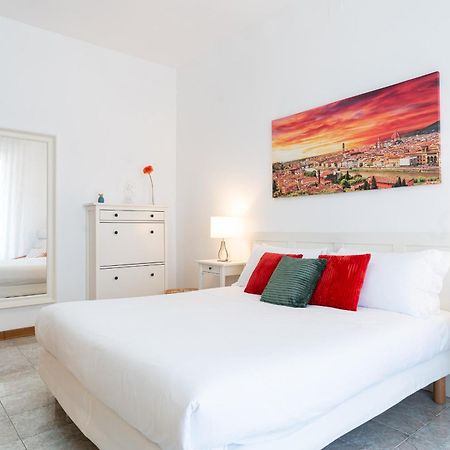 Godi Fiorenza Suite - Duomo A 15 Minuti E Aeroporto A 4 Minuti Con Tramvia T2 Флоренция Экстерьер фото