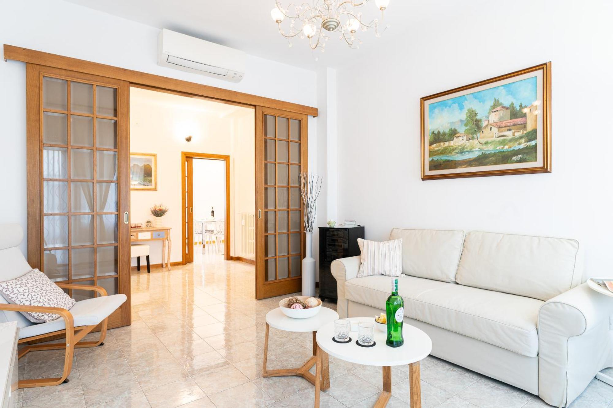 Godi Fiorenza Suite - Duomo A 15 Minuti E Aeroporto A 4 Minuti Con Tramvia T2 Флоренция Экстерьер фото