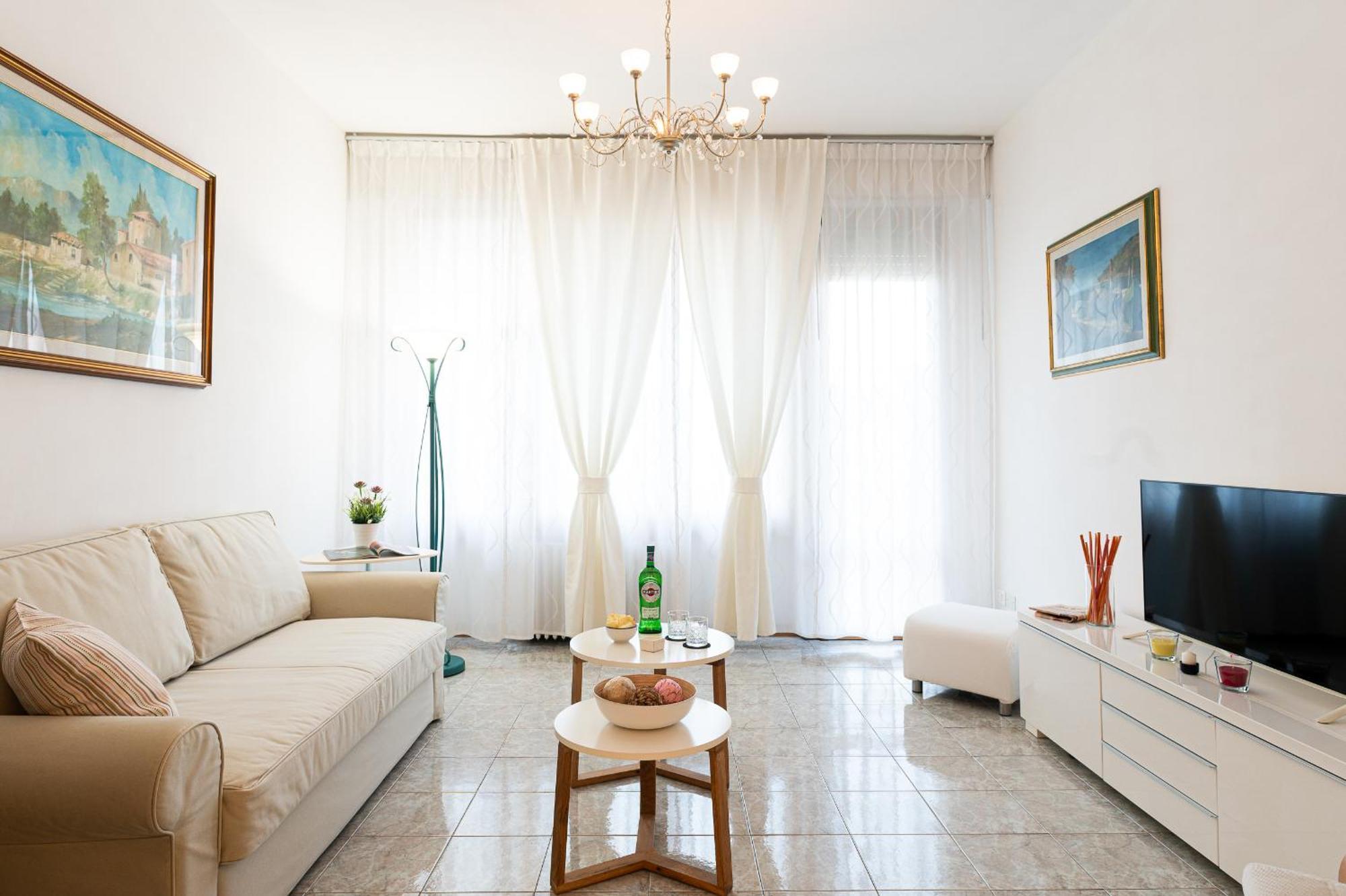 Godi Fiorenza Suite - Duomo A 15 Minuti E Aeroporto A 4 Minuti Con Tramvia T2 Флоренция Экстерьер фото